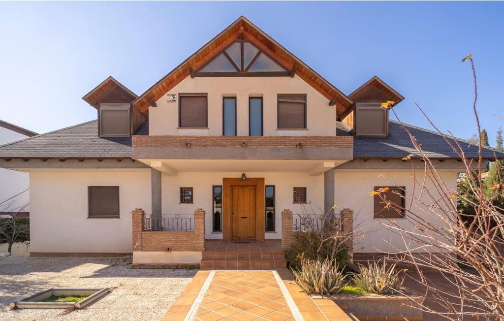 Villa Nordica, Otura Luaran gambar